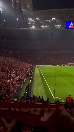 #tribün #galatasaray #ultraslan #osimhen #غلطة_سراي #نشيدغلطةسراي#ica...