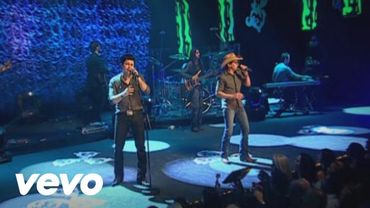 Zé Henrique E Gabriel - Solidão Dando Risada (Ao Vivo)
