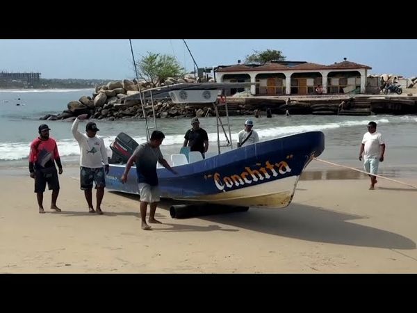 В Мексике готовятся к удару урагана