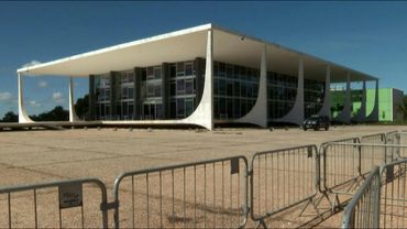 Images from outside Brazil's Supreme Court | AFP