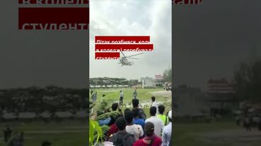 Літак розбився на території коледжу #авіакатастрофа #shorts