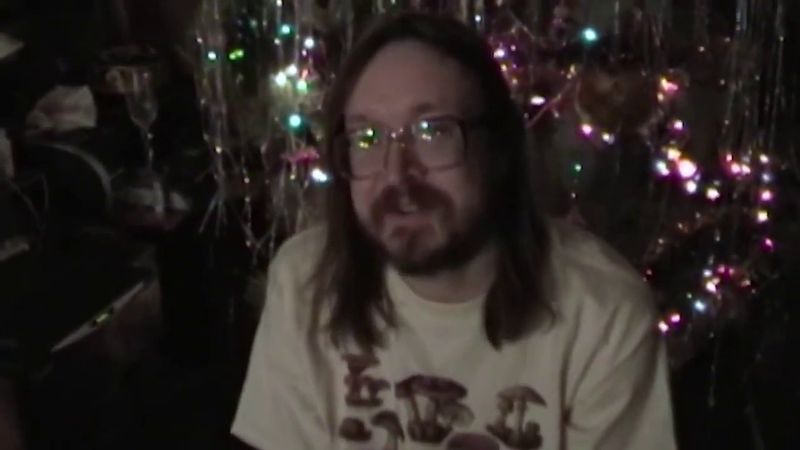 Егор Летов поздравляет всех с Новым Годом!