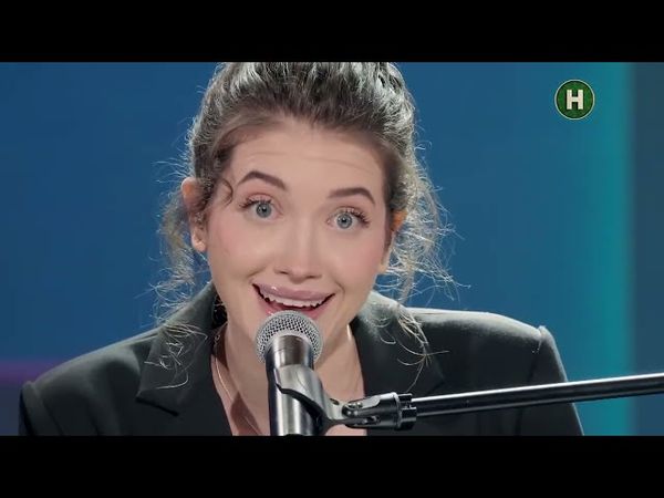 Anastasia Markiv Толік