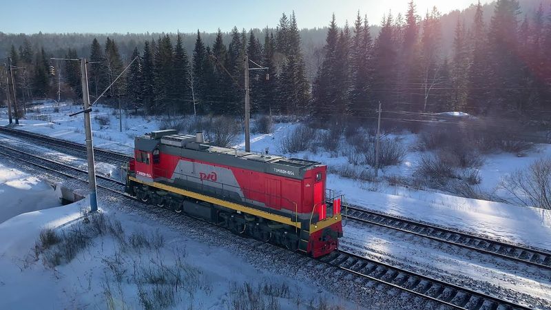 Перегон Сорокино: Грузовые, пассажирские поезда и тепловоз.