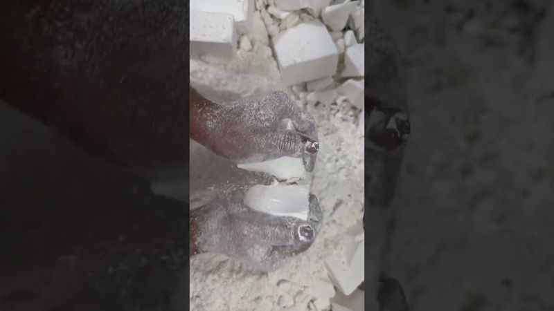 Soft Gym Chalk ASMR 🤍#shorts