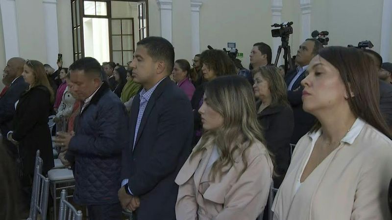 Colombian Senate prays for Miguel Uribe | AFP