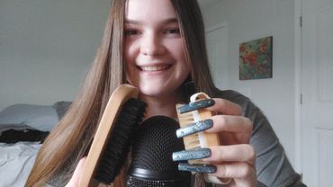 Mic Scratching + Mic Triggers and Nail Tapping ASMR 