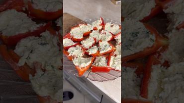 Закуска з перцю та плавленого сирка