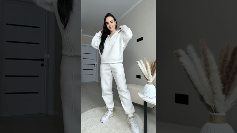 Свитшот артикул: 173197401 Штаны артикул: 172134497