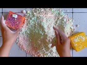 Dyed chalk, colored chalk