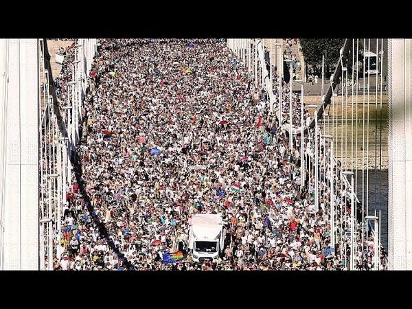 Budapest Pride: Unprecedented crowd defies Hungarian government at 'illegal' march