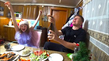 Про Новый год и подарки.