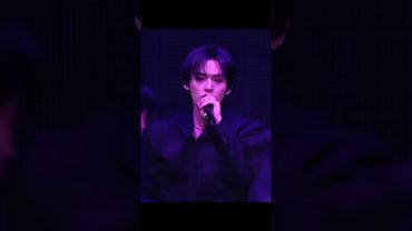 Lee Know "Hallucination" 😍🔥 #leeknow #skz #idol #kpop #shorts #viralvideo