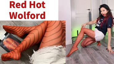 Closeup Wolford Red Pattern Tights! Nylons stockings tights hosiery review legs feet soles toes