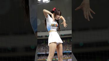 多慧終於有不會的事了！看來機械舞真的難倒多慧看起來像落枕🤣@lee_dahye