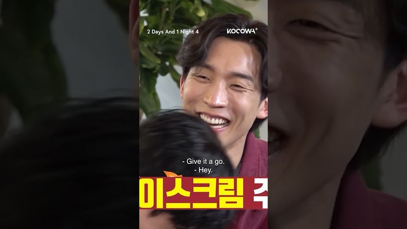 #LeeSangYi can change his face with just his eyebrows 😂 #2days1night #2d1n4 #kvariety #kocowa