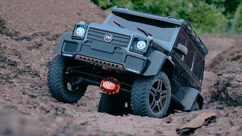 Rc Crawler Traction Hobby G55 PRO Test LED Lighting & Run 4x4 Rc Car