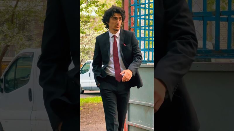 Друг который играет ради девочек