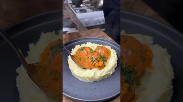 Тефтельки в томатно-сметанному соусі😍😍😍