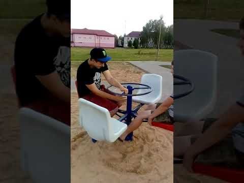 Вылетел с крутилки 😂😂😂😂