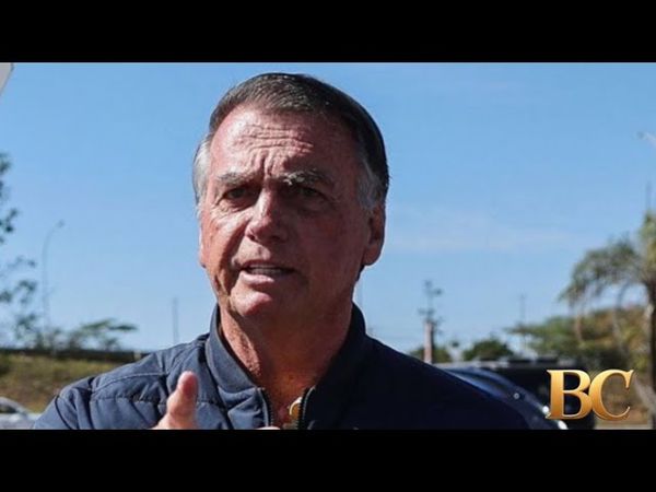 Court orders Bolsonaro to wear ankle tag and puts him under curfew