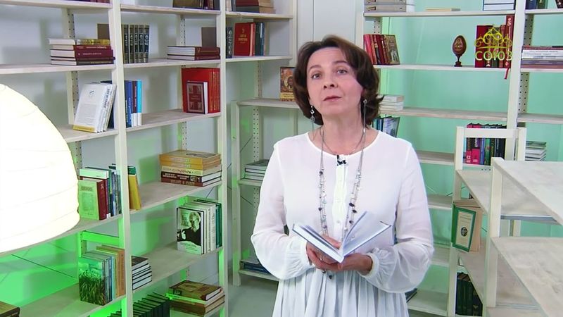 У книжной полки. Святые Архангелы Михаил и Гавриил