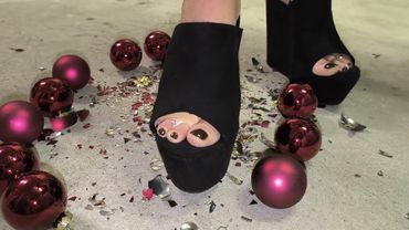 Christmas ornament #crushing