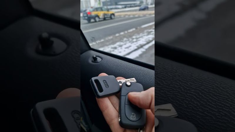 КЛЮЧ ЗАЖИГАНИЯ АУДИ А3 1997 ПРОГРАММИРОВАНИЕ ВЫКИДНОГО ДУБЛИКАТА AUDI A3 FLIP REMOTE KEY