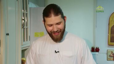 Кулинарное паломничество. Рецепт летнего салата. Храм в честь Живоначальной Троицы у Салтыкова моста