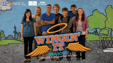 Magical Kiss-Tery Tour | Wingin' It Season 2 - Episode 5