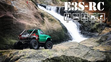 E3S-RC /TOYOTA Hilux Truggy SCX 10 /SCALE RC TRUCK - 4X4 Crawling the river rocks #1