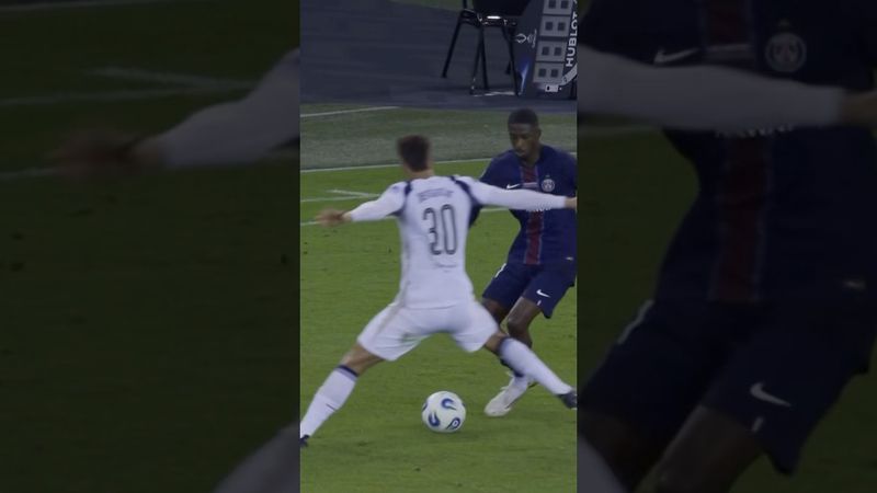 Cheeky from Dembélé 😮