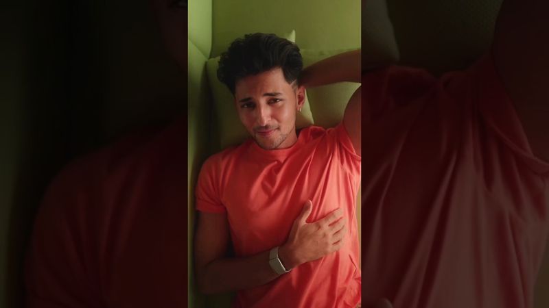 Darshan Raval pouring his soul into #PreetRe - a melody of love from #Dhadak2 #Shorts