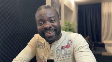 Макрона отметьте ребят. Ему видимо не хватает внимания