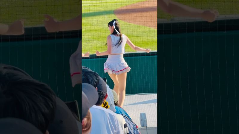 한슬님 너무 열심히 하신다 👍#김한슬 #김한슬치어리더#ktwiz#kt위즈 #kt위즈치어리더