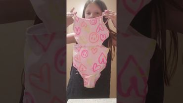 try on swim suits with meeee