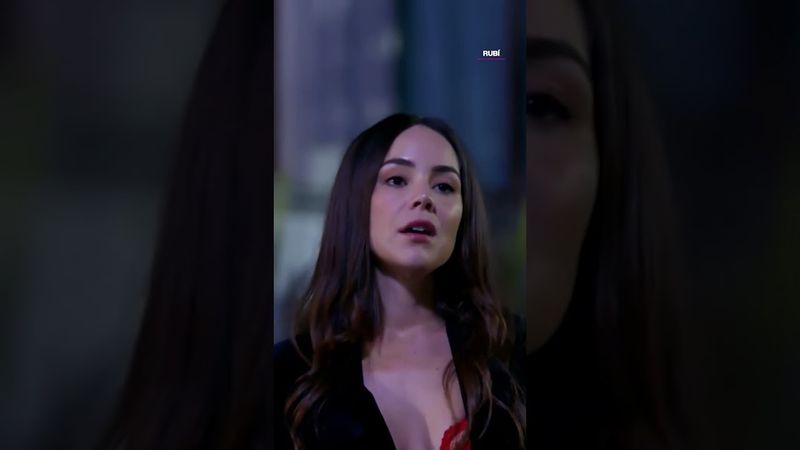 Rubí y Alejandro quedan encantados al conocerse #Rubí #Uninovelas