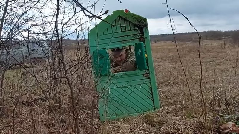 ОТЛИЧНЫЙ РЕЗУЛЬТАТ! ИЗБУШКА! В ГОСТЯХ У СКАЗКИ! #заработок #археология #коп
