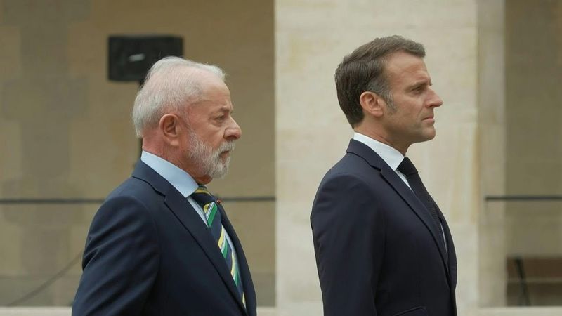 Macron welcomes Lula for his state visit to France | AFP