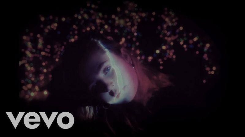 Clairo - Sofia (Music Video)