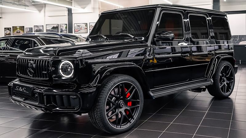 NEW Mercedes AMG G63 (2025) - Sound, Interior and Exterior