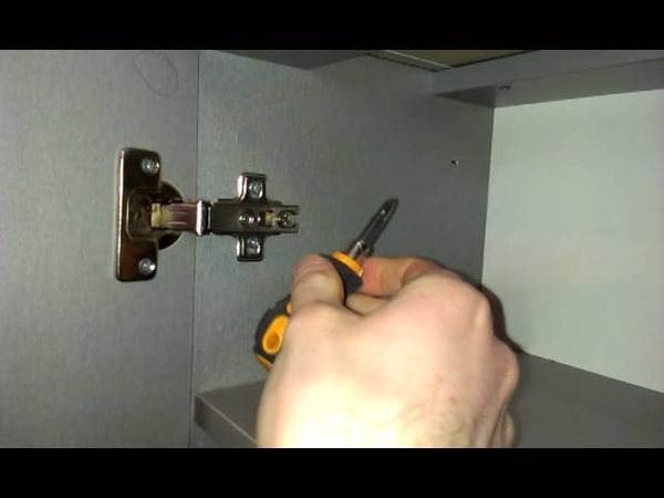 Как отрегулировать дверцы шкафа и мебели. Регулировка петель самому,