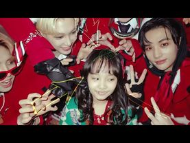 Stray Kids "Christmas EveL" M/V