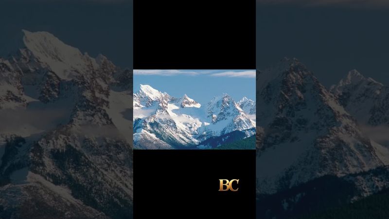 Climber survives 400-foot fall that killed 3 friends in Washington state