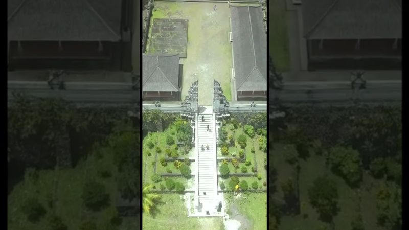 Discovering the Serenity of the Gate of Heaven at Lempuyang Temple in Bali #lempuyangtemple #bali