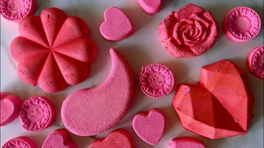 Reformed Gym Chalk Crush | Variety Crush | Super Pink | PettyASMRR | Oddly Satisfying