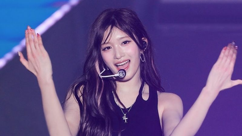 250405 아이브 이서 - 'After LIKE' 직캠 IVE LEESEO FANCAM @2025 IVE THE 3RD FAN CONCERT IVE SCOUT