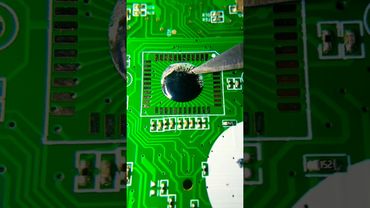 Digging Inside A Calculator Or Multimeter Ic #shorts