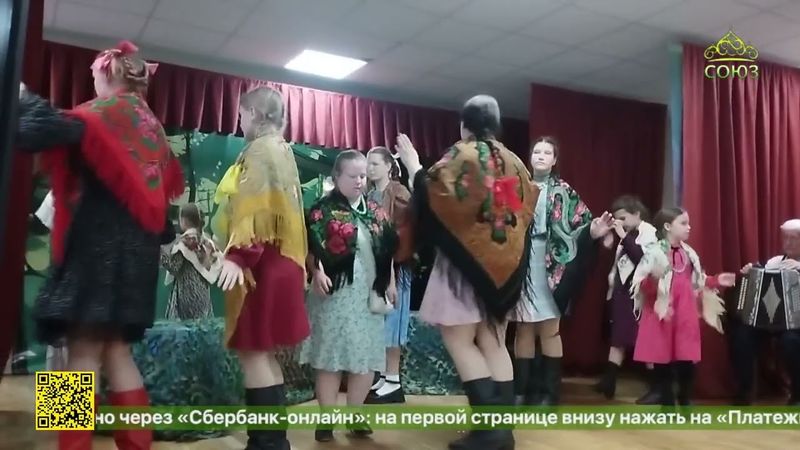 В Урюпинске прошел праздничный концерт семейного театра песни «К верному причалу»