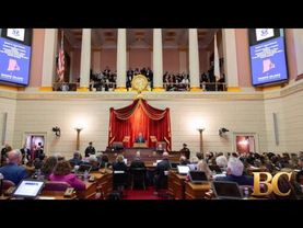 Rhode Island lawmakers pass bill to ban sales of assault weapons